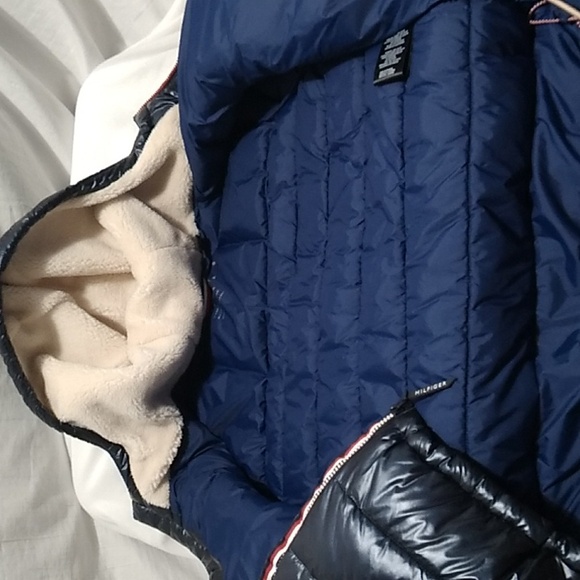 SALE! NWOT Tommy Hilfiger Sherpa Lined Hood Mens Puffer Coat Sz.L - Picture 12 of 15